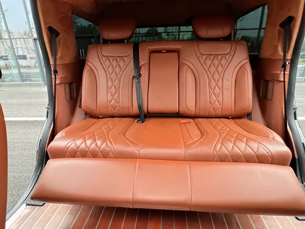 Lincoln Navigator — миниатюра 9
