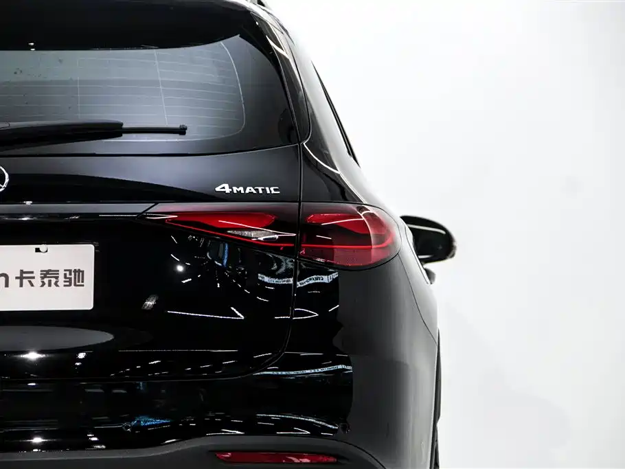 Mercedes-Benz GLC 2025 GLC 260 L 4MATIC