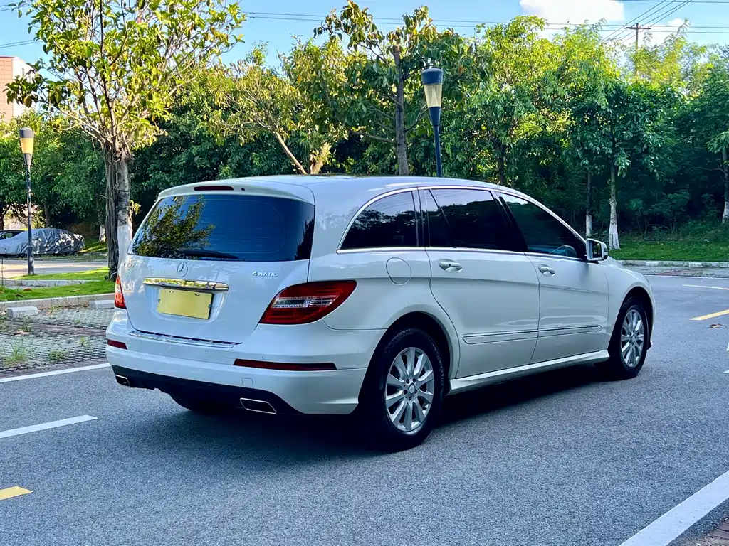 Mercedes-Benz R-Class — миниатюра 11
