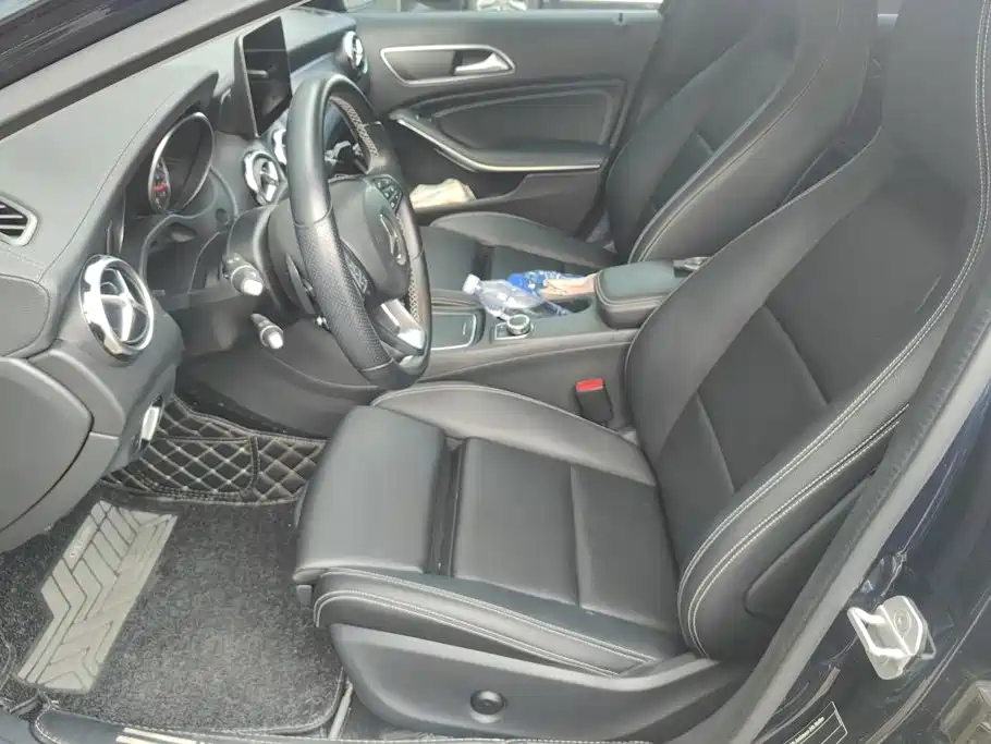 Mercedes-Benz GLA — миниатюра 9