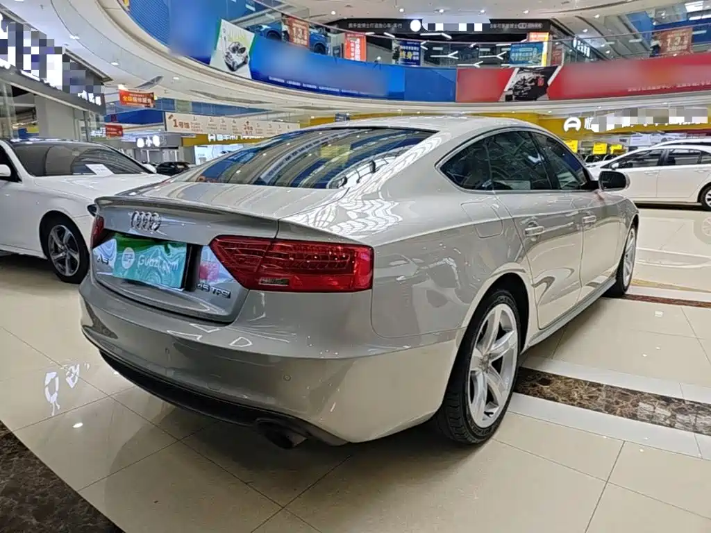 Audi A5 (Import) — миниатюра 7