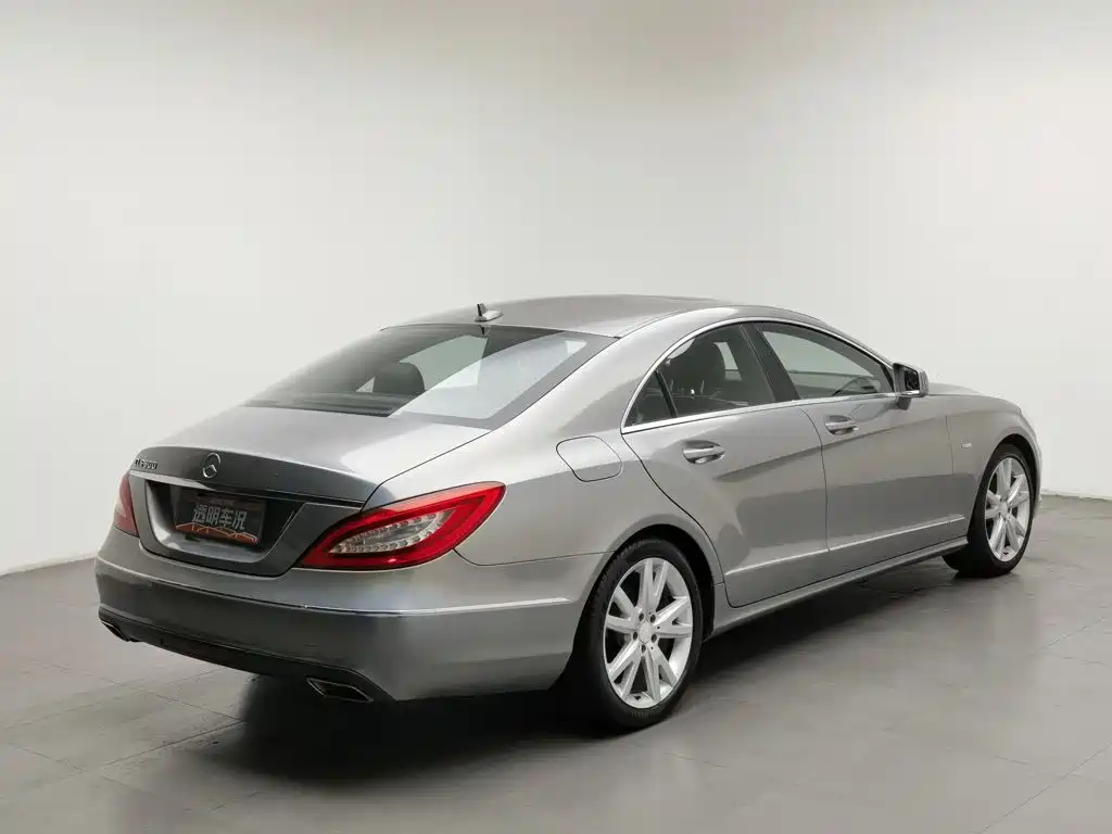 Mercedes-Benz CLS — миниатюра 2