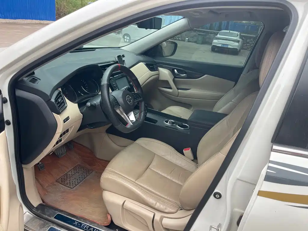 Nissan X-Trail — миниатюра 9
