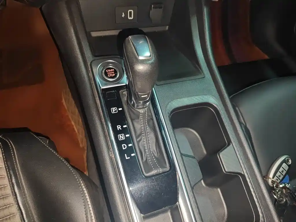 Nissan Sylphy — миниатюра 7