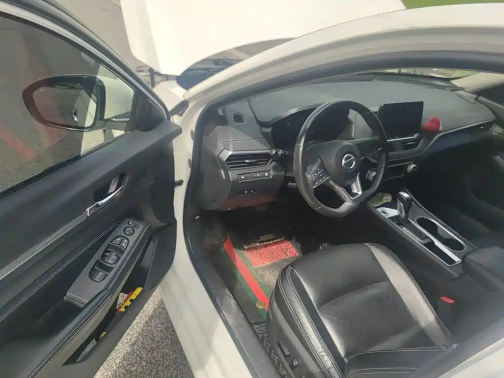 Nissan Teana — миниатюра 14
