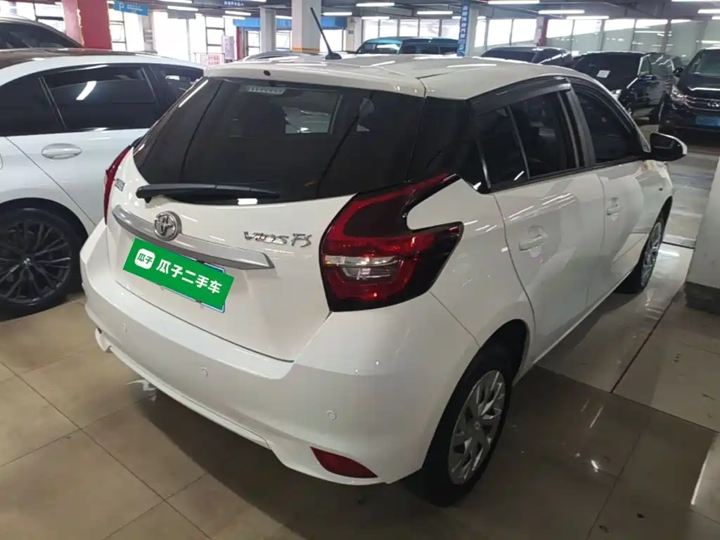 Toyota Vios FS — миниатюра 7