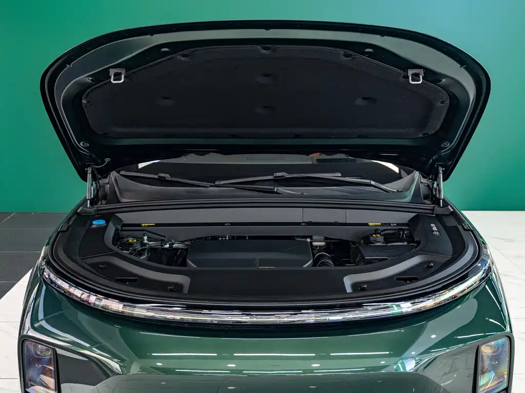 Li Auto Li L9 — миниатюра 5