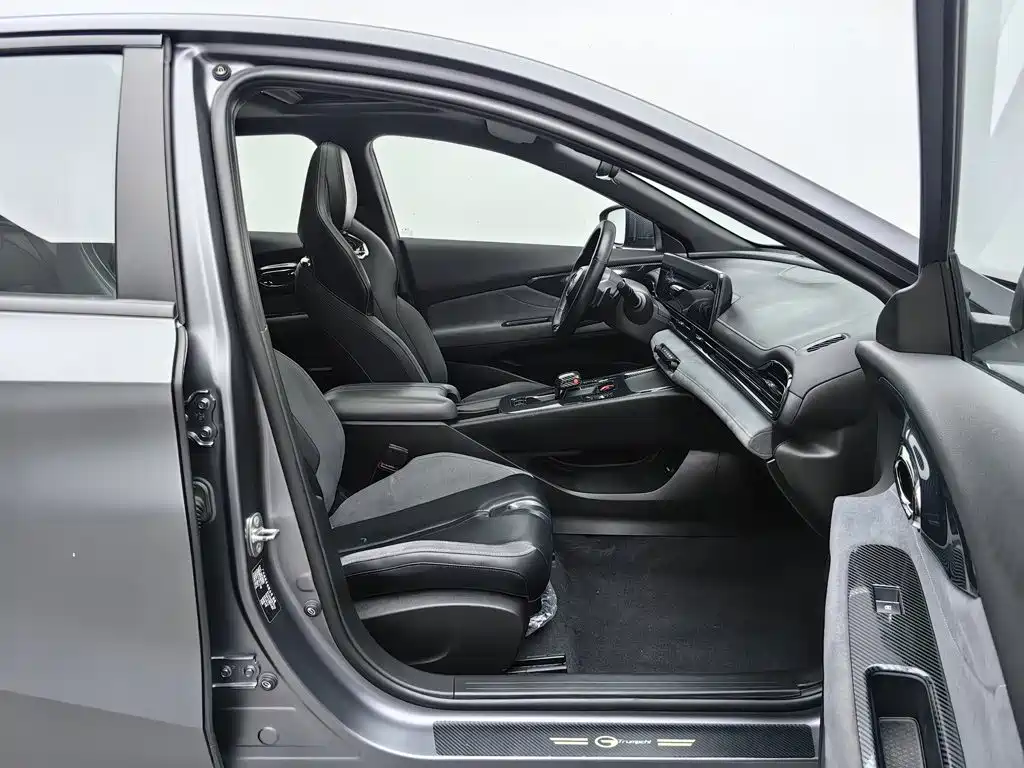 GAC Motor Shadow Leopard — миниатюра 23