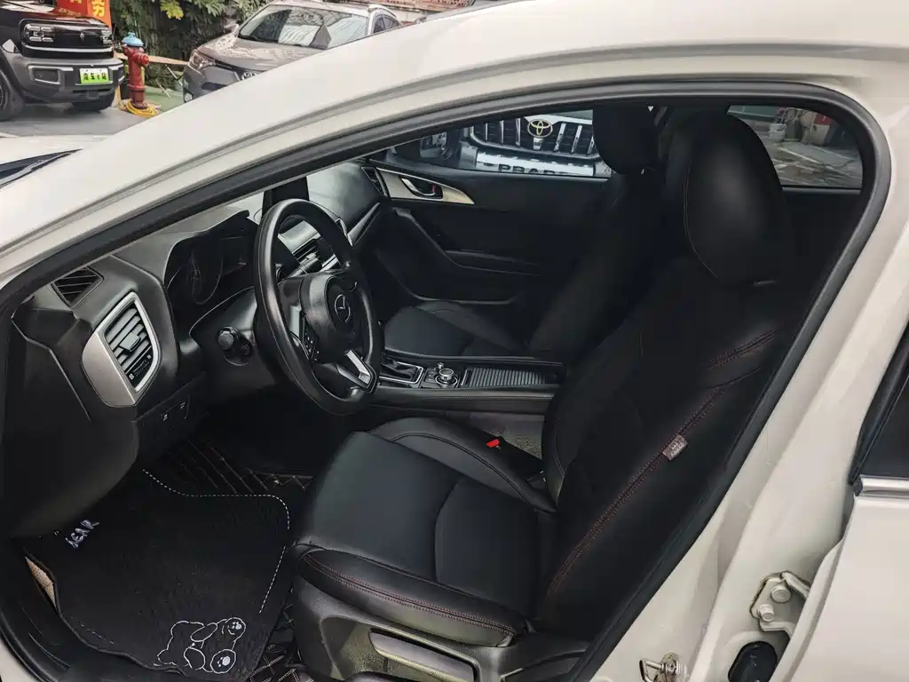 Mazda 3 Axela — миниатюра 9