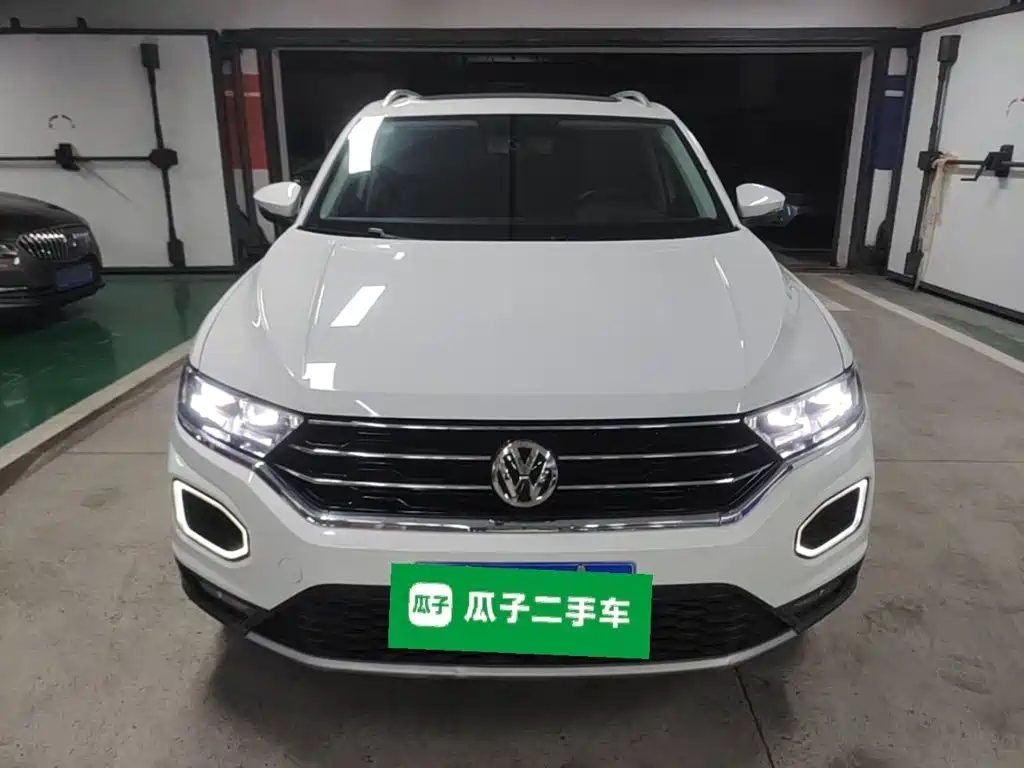 Volkswagen T-Roc — миниатюра 3