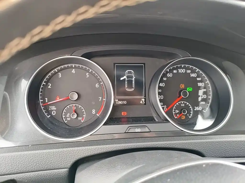 Volkswagen Golf — миниатюра 12