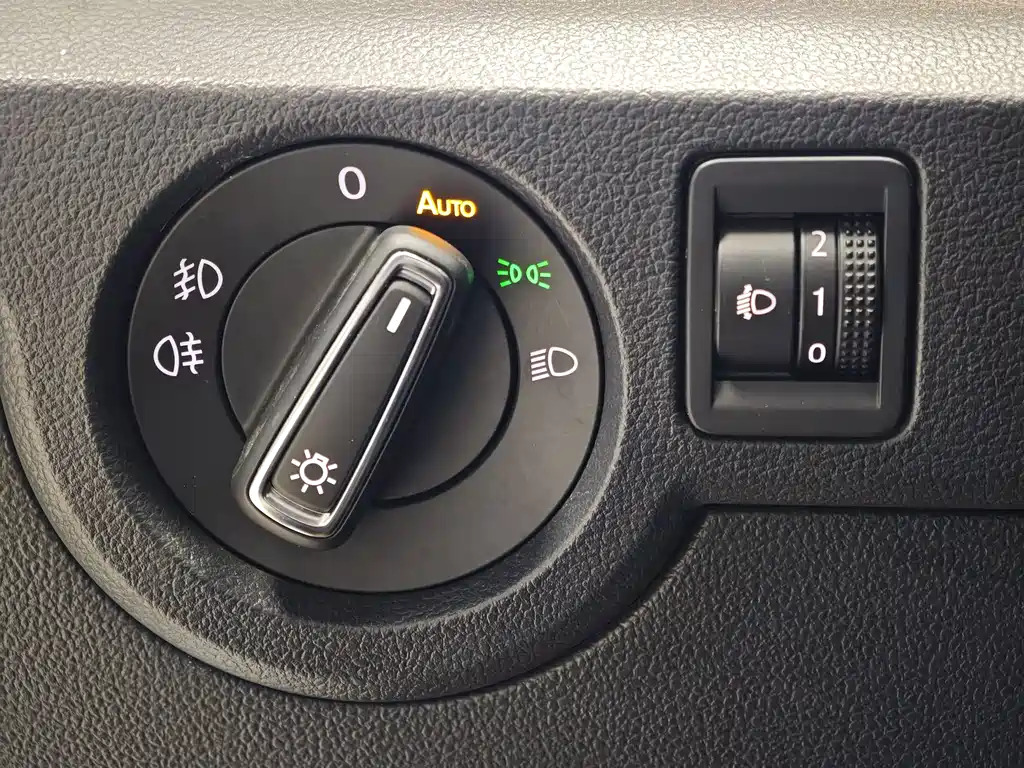 VOLKSWAGEN EXPLORING THE SHADOW