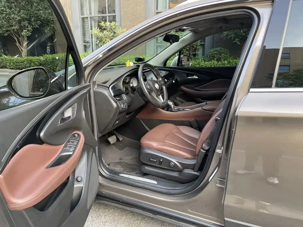 Buick Envision Plus — миниатюра 8
