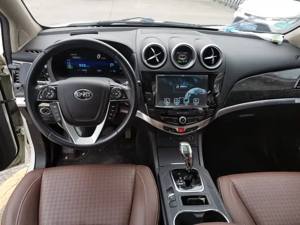BYD S7 — миниатюра 6