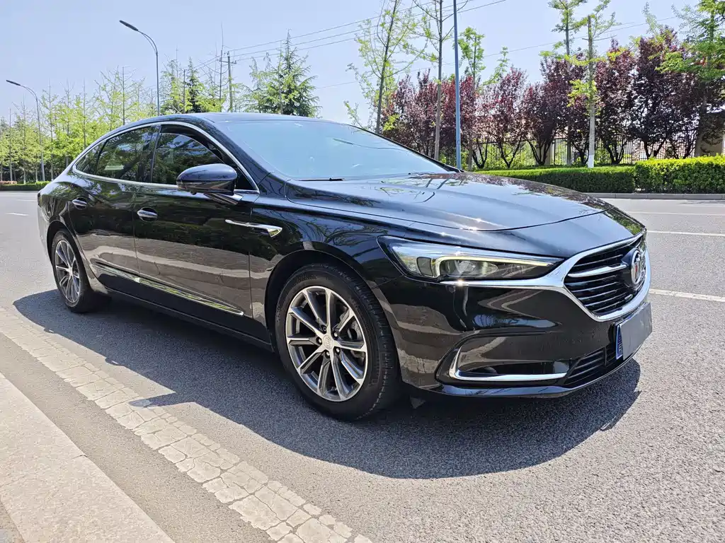 Buick LaCrosse — миниатюра 13