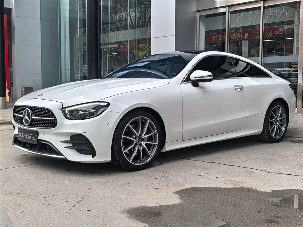 MERCEDES-BENZ E CLASS