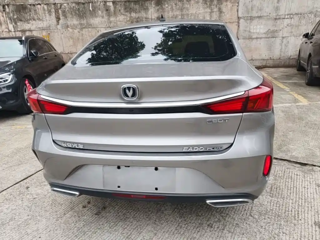 Changan Eado — миниатюра 6