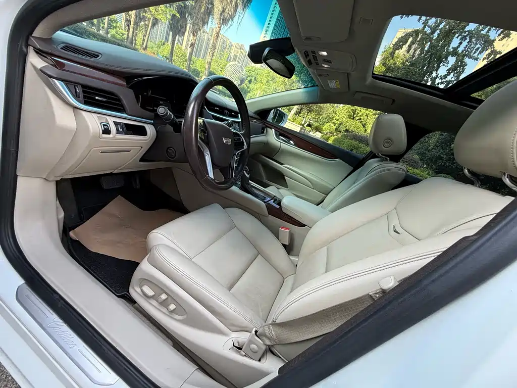 Cadillac XTS — миниатюра 7