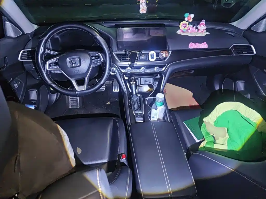 Honda Accord — миниатюра 5