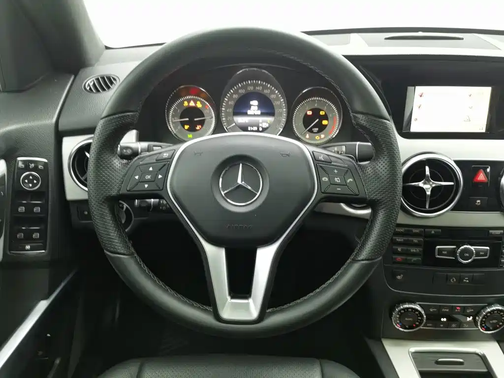 Mercedes-Benz GLK-Class — миниатюра 11