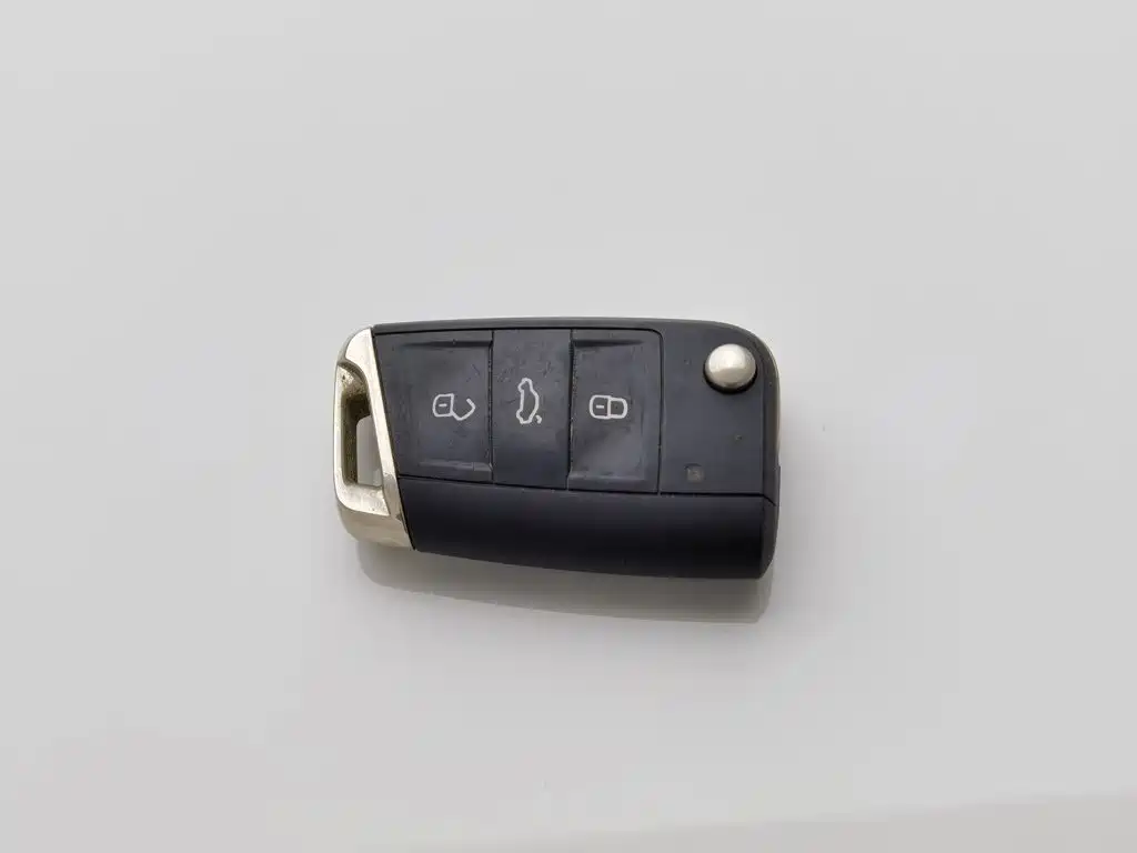Volkswagen Tiguan L — миниатюра 19