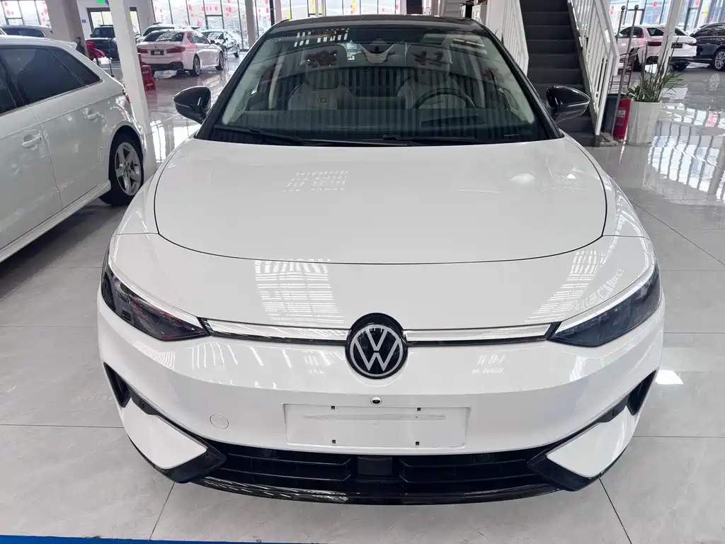 VOLKSWAGEN ID.7 VIZZION