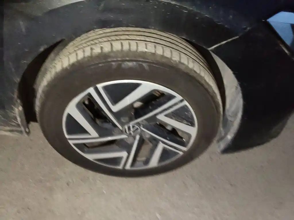 Volkswagen Sagitar — миниатюра 24