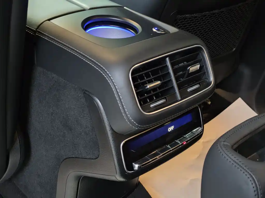 MERCEDES-BENZ GLS AMG