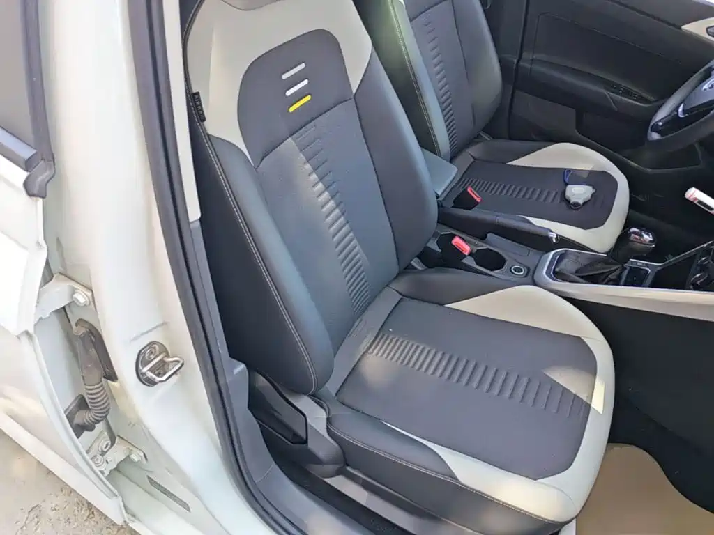 Volkswagen Polo — миниатюра 4