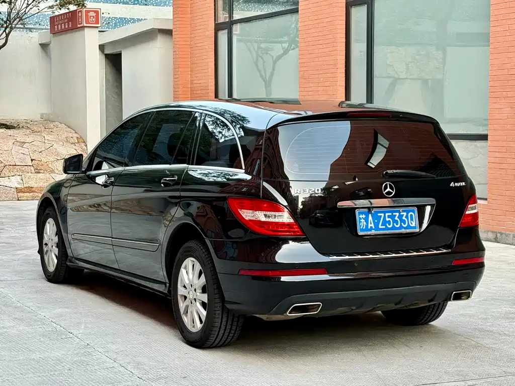 Mercedes-Benz R-Class — миниатюра 6