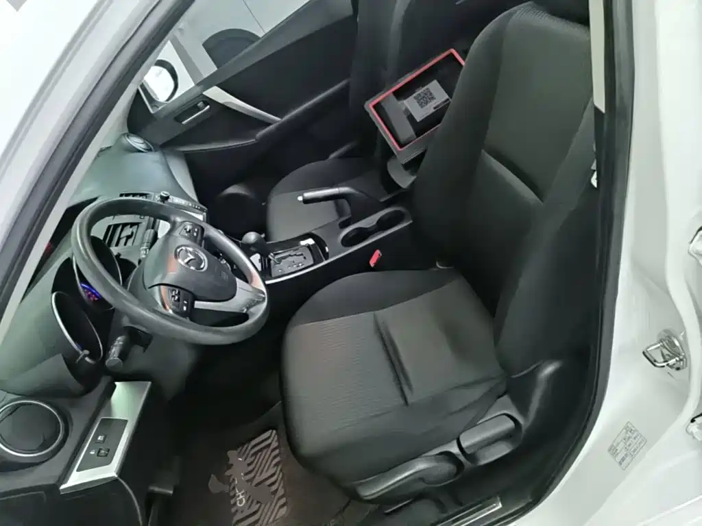 Mazda 3 Xingcheng — миниатюра 15