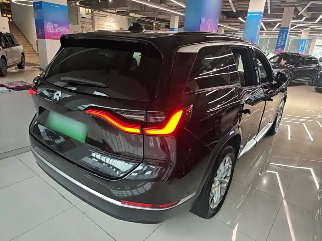 NIO ES8 — миниатюра 7