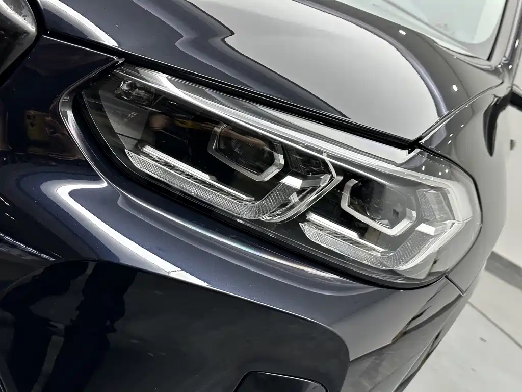 BMW X3 — миниатюра 17