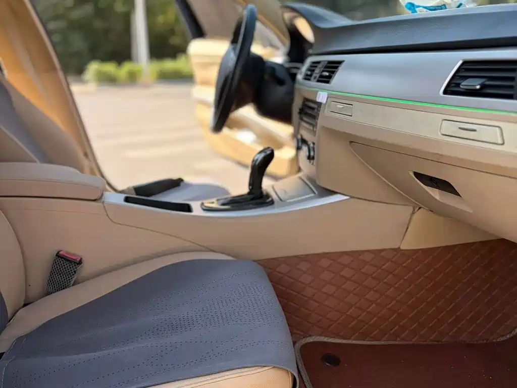 BMW 3 Series — миниатюра 9