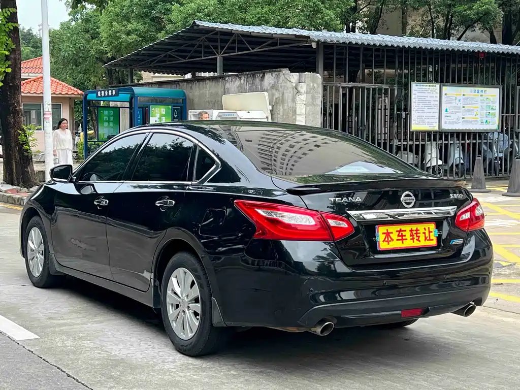 Nissan Teana — миниатюра 4
