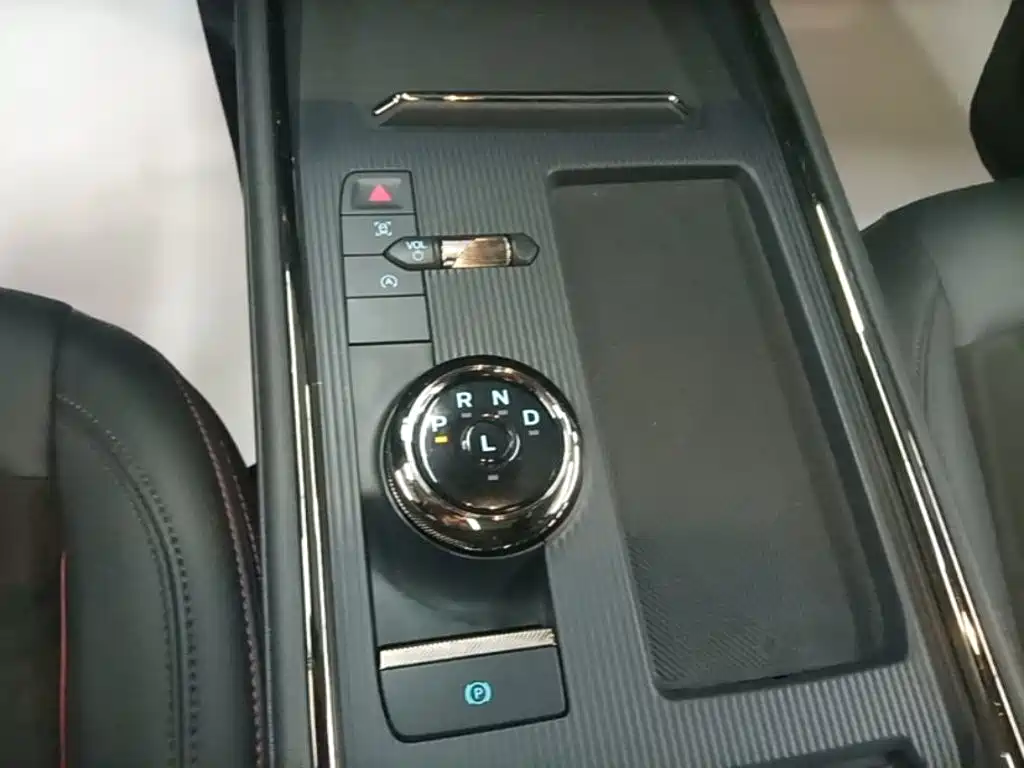 Ford Mondeo — миниатюра 14