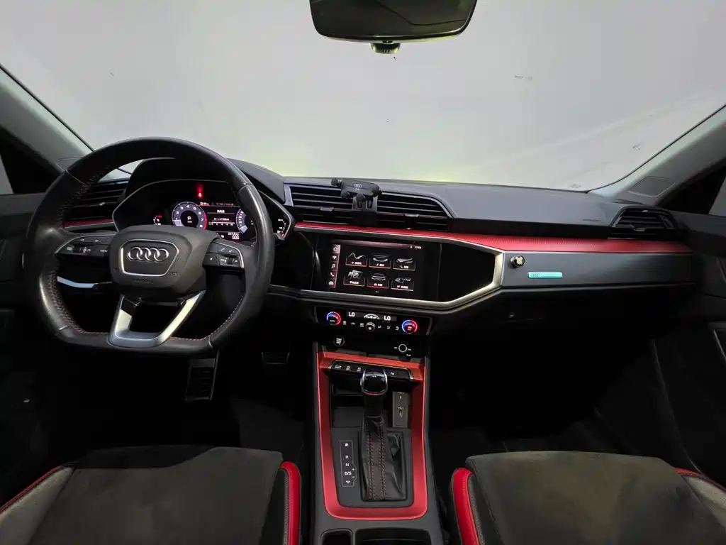 Audi Q3 — миниатюра 14