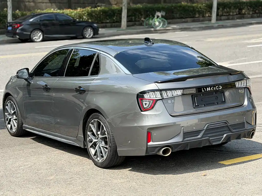 Lynk & Co 03 — миниатюра 22