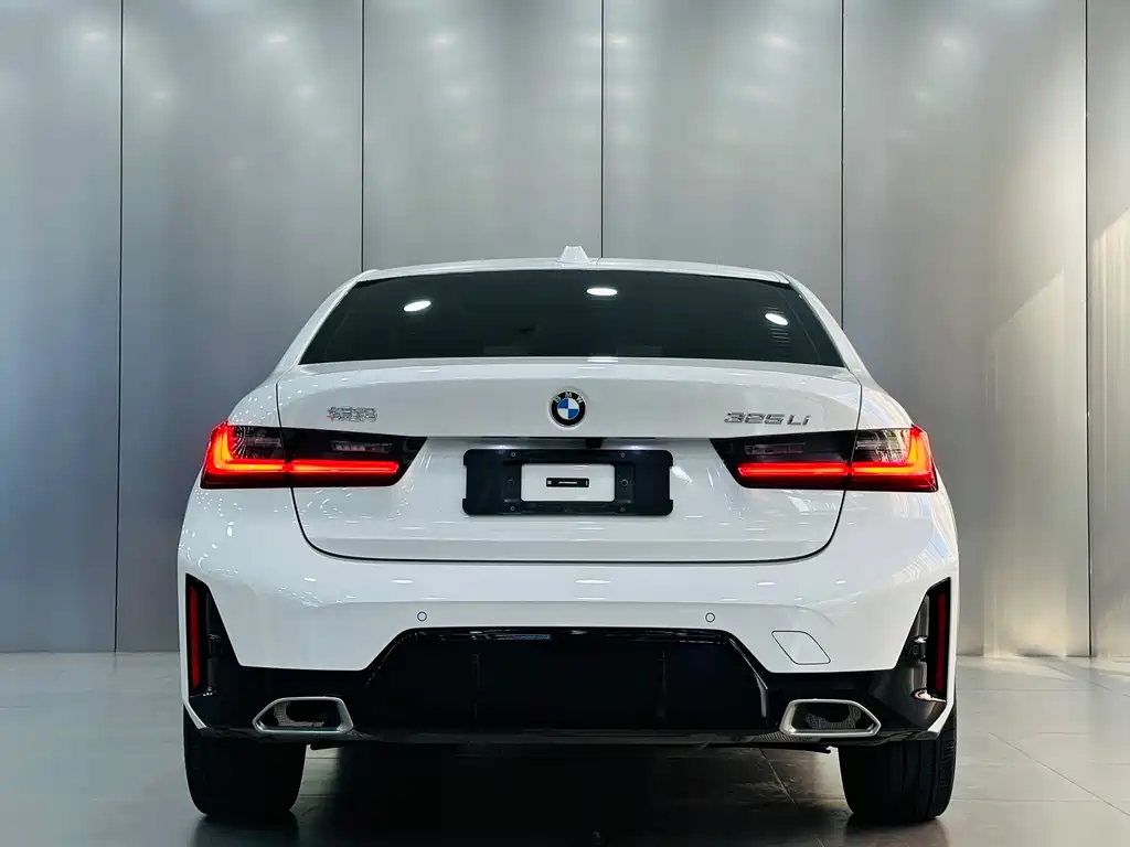 BMW 3 Series — миниатюра 8