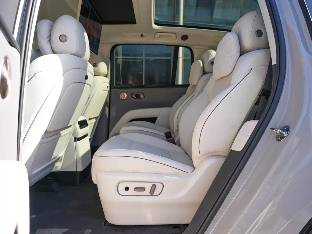 Li Auto Li i8 — миниатюра 15