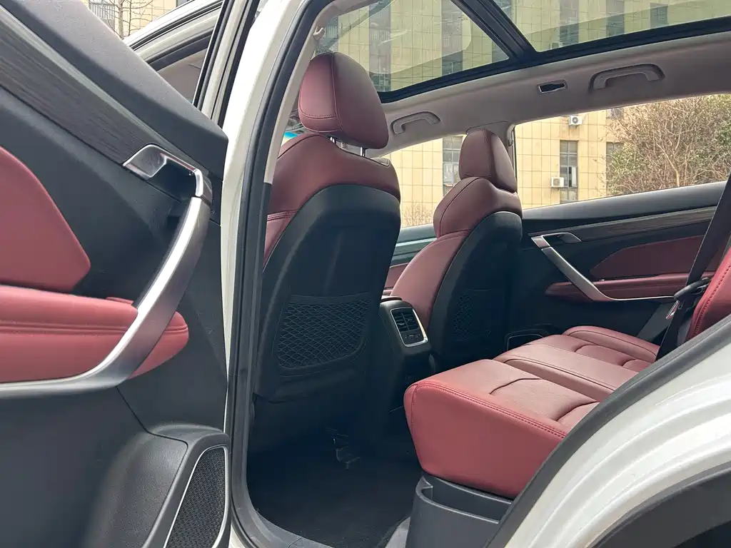 GEELY AUTOMOBILE BOYUE