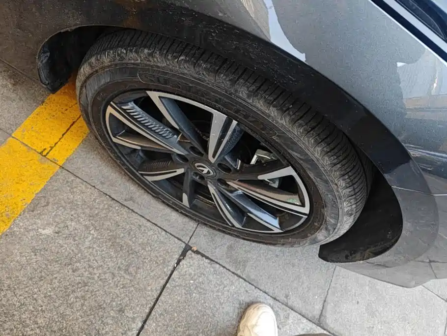 Changan Eado — миниатюра 6