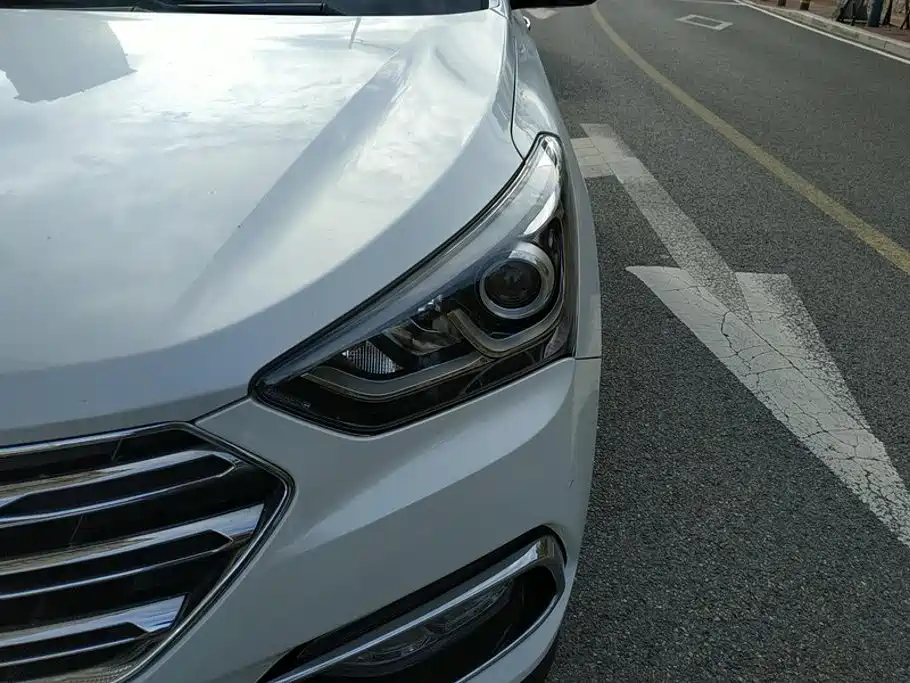 Hyundai Santa Fe — миниатюра 5