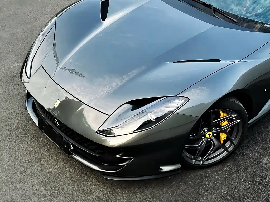 Ferrari 812 — миниатюра 10