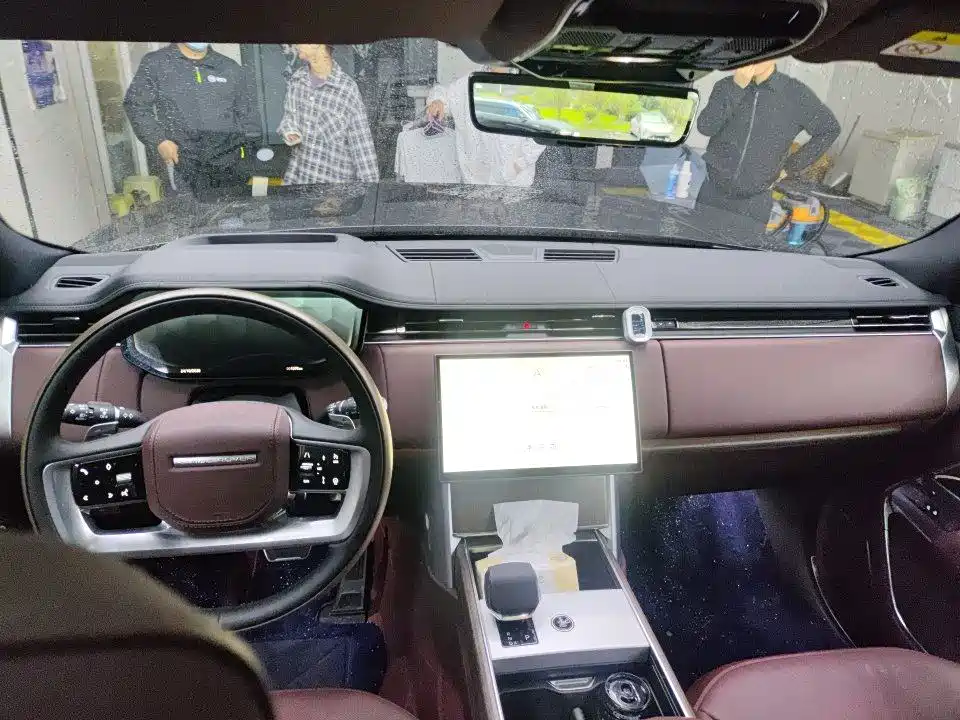 Land Rover Range Rover — миниатюра 10
