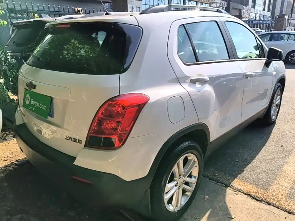 Chevrolet Trax — миниатюра 7
