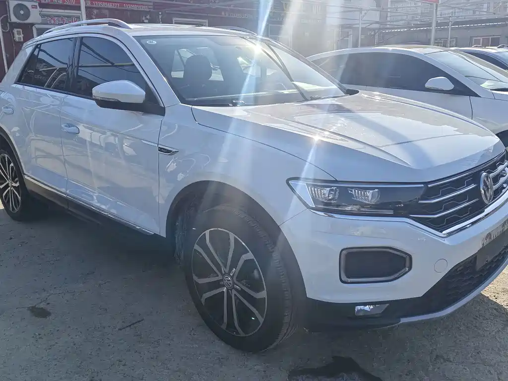 VOLKSWAGEN T ROC EXPLORING SONGS
