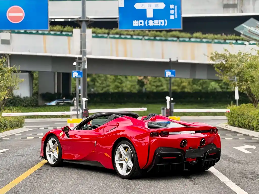 Ferrari SF90 — миниатюра 9
