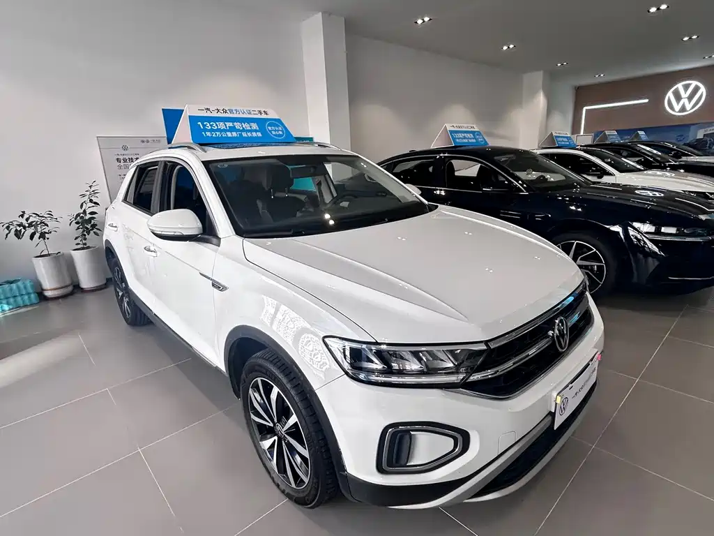 Volkswagen T-Roc — миниатюра 3