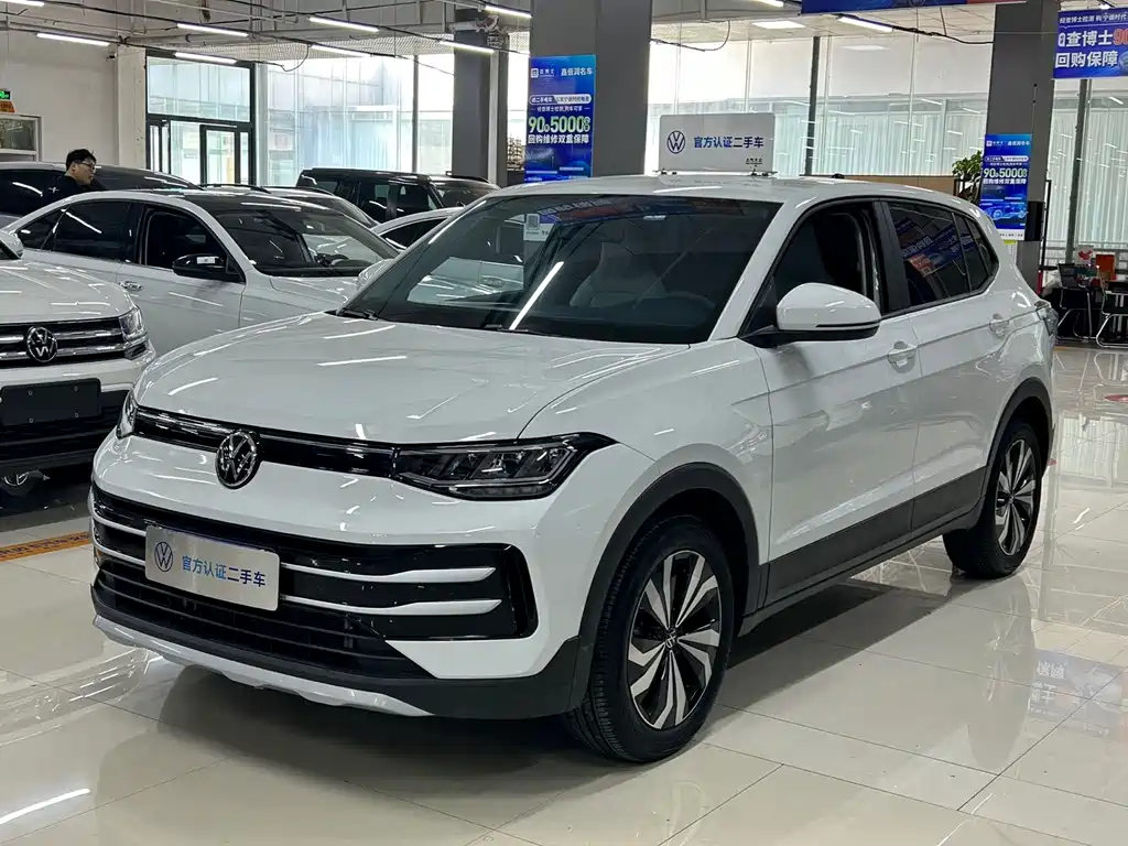 Volkswagen Tharu 2025